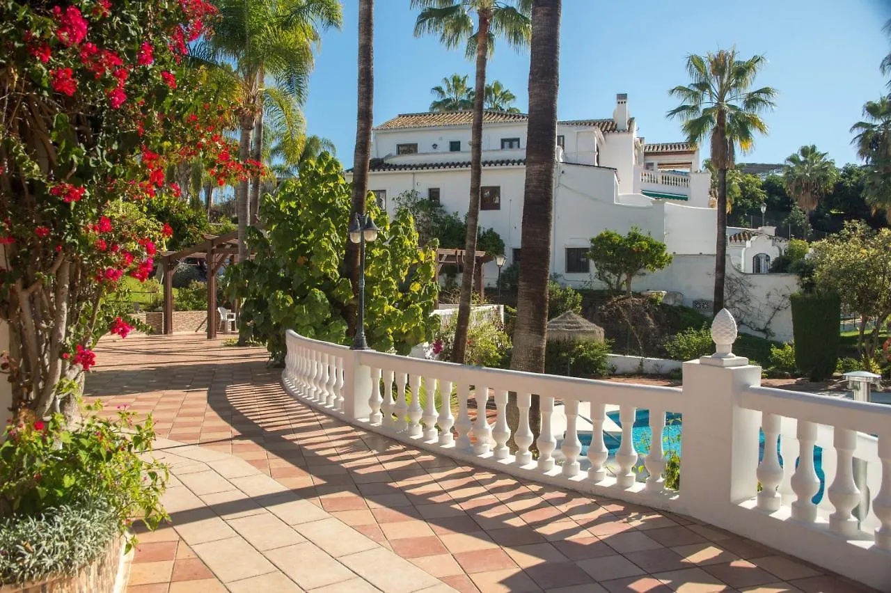 Rabat 8 Oasis Properties Нерха 0*,  Испания