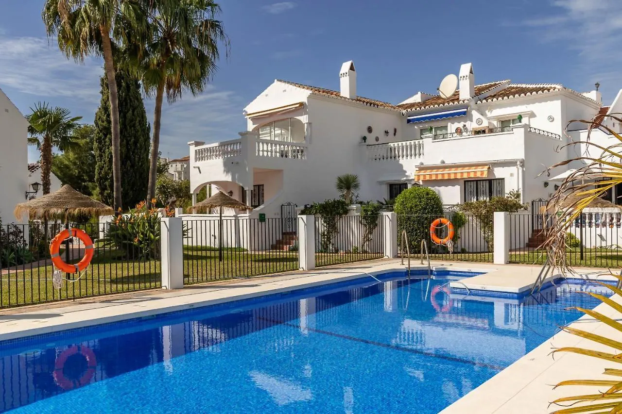Rabat 8 Oasis Properties Нерха 0*,  Испания